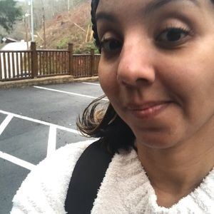 Meet your Posher, Bruna